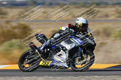 media/Nov-15-2024-CVMA Friday Practice (Fri) [[b142d29251]]/4-Group 4 and Trackday/Session 1 (Turn 14 Speed Pans)/